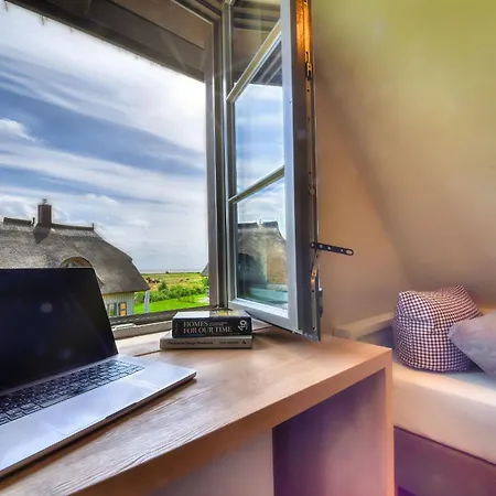 Grosse Lage 16 Klein Stresow Ruegen By Ruyastay Tatil Evi Putbus