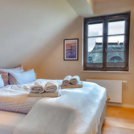 Grosse Lage 16 Klein Stresow Ruegen By Ruyastay Tatil Evi