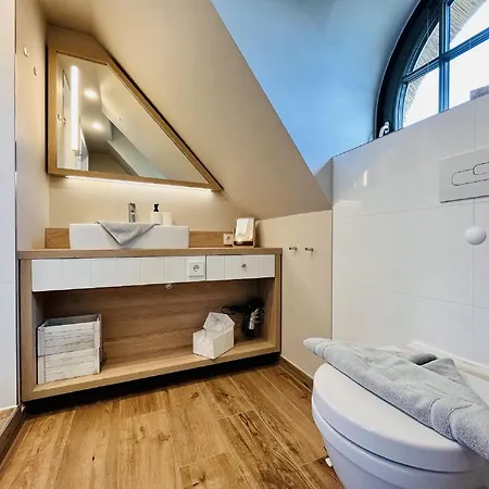 Grosse Lage 16 Klein Stresow Ruegen By Ruyastay Holiday home *