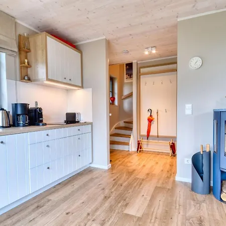Holiday home Grosse Lage 16 Klein Stresow Ruegen By Ruyastay Putbus