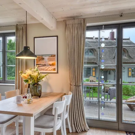 Grosse Lage 16 Klein Stresow Ruegen By Ruyastay Holiday home *