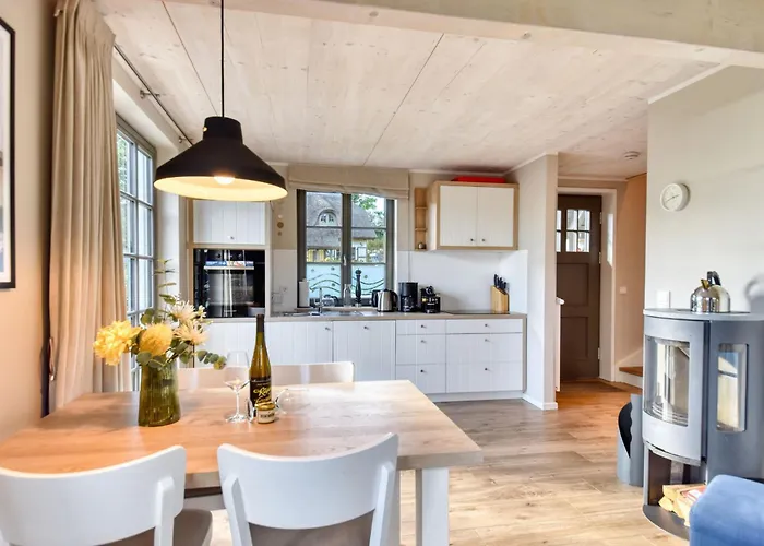 Große Lage 16 Klein Stresow Rügen By Ruyastay Ferienhaus Putbus
