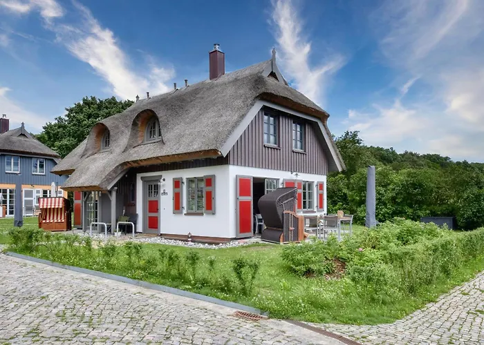 Ferienhaus Große Lage 16 Klein Stresow Rügen By Ruyastay *